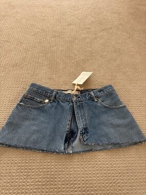 Levi's Blue Denim Raw-Hem Mini Skirt